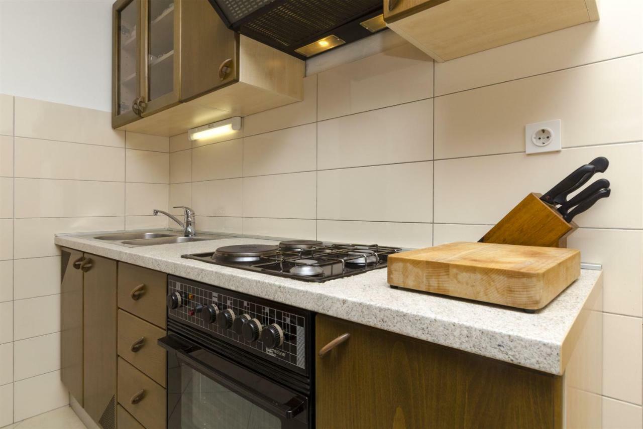 Apartments Karmela 普利莫顿 外观 照片